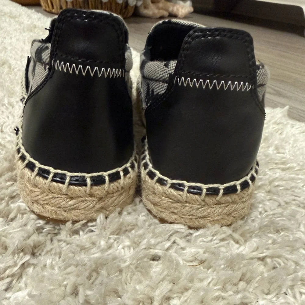 Michael Kors nwot chic